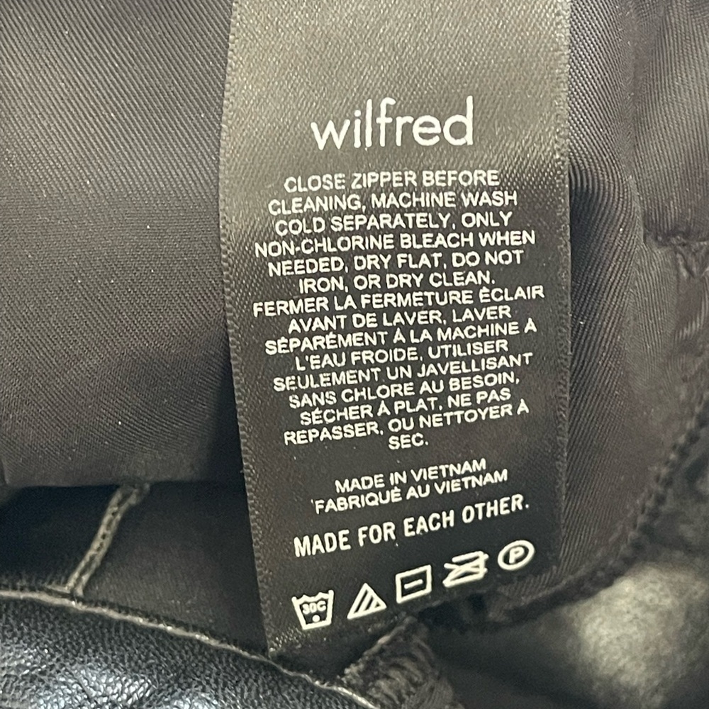 Aritzia Wilfred Vegan Leather High Rise Flare Pants Black Size - Picture 11 of 12